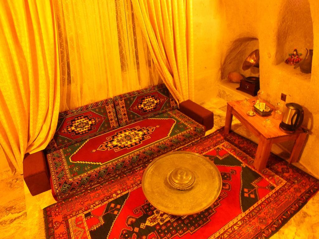 Dilek Tepesi Cave Hotel Ayvali Esterno foto