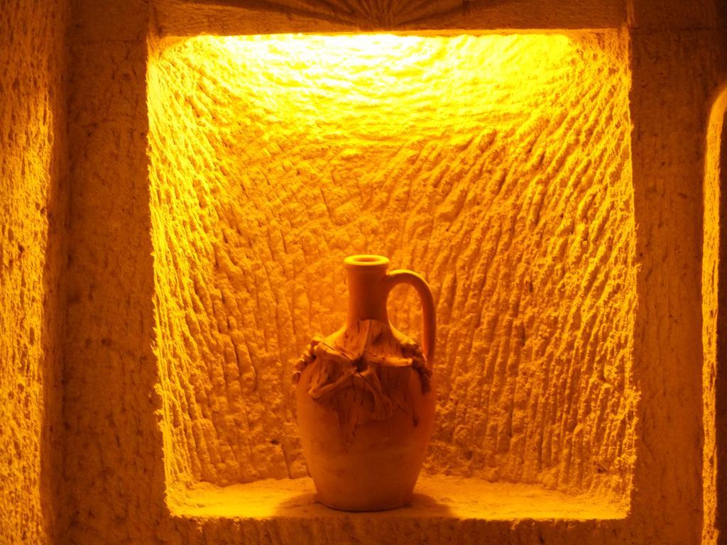 Dilek Tepesi Cave Hotel Ayvali Esterno foto