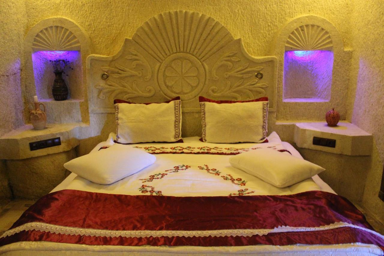 Dilek Tepesi Cave Hotel Ayvali Esterno foto
